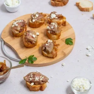 Foie con Mini Tostas